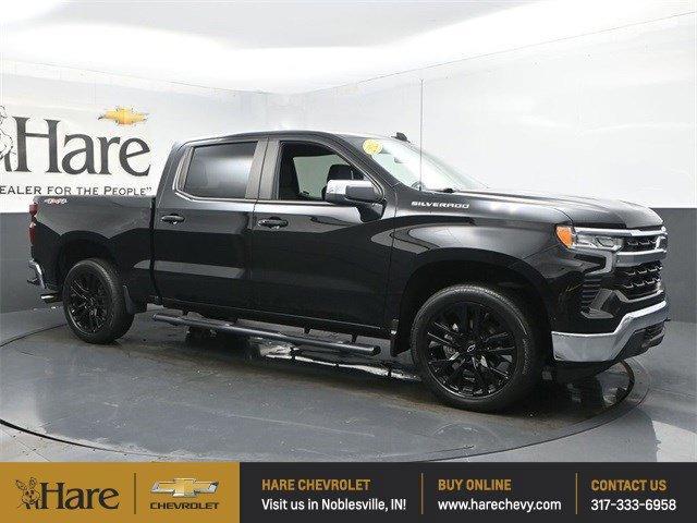 Photo of 2022 Black Chevrolet Silverado 1500