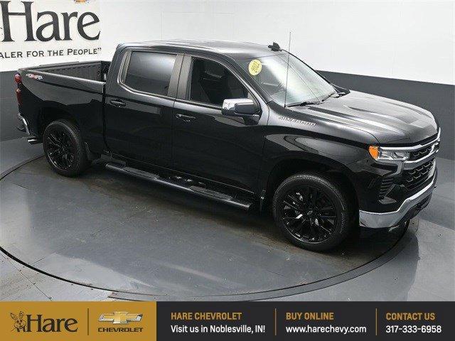 Photo of 2022 Black Chevrolet Silverado 1500