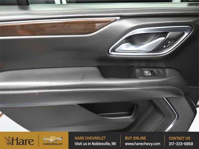 Photo of 2022 Summit White GMC Yukon