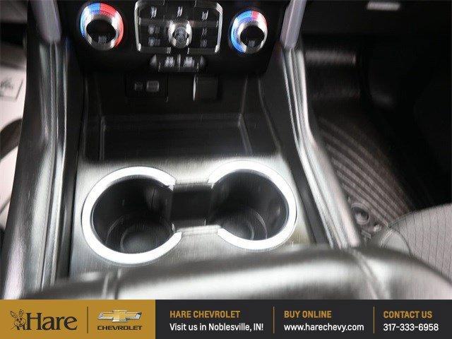 Photo of 2022 Summit White GMC Yukon