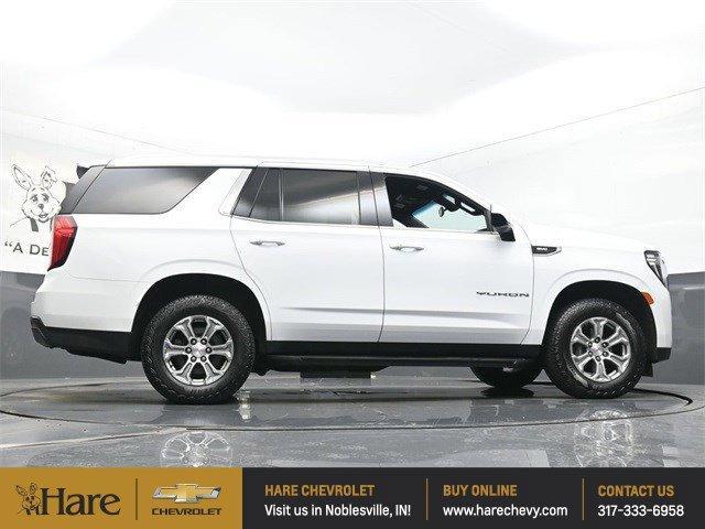 Photo of 2022 Summit White GMC Yukon