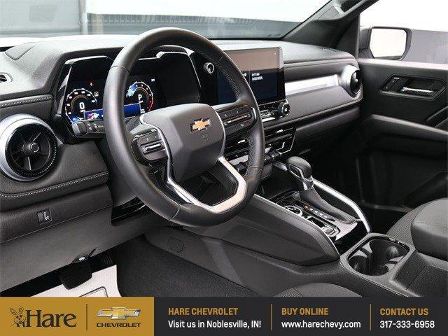 Photo of 2024 Summit White Chevrolet Colorado