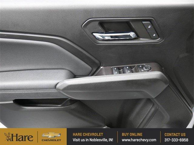 Photo of 2024 Summit White Chevrolet Colorado