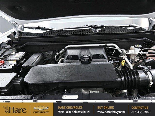 Photo of 2024 Summit White Chevrolet Colorado