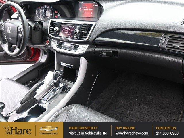 Photo of 2015 San Marino Red Honda Accord