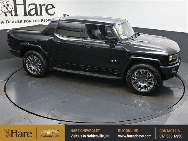 Photo of 2024 Black GMC HUMMER EV Pickup