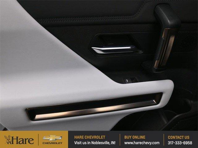 Photo of 2024 Black GMC HUMMER EV Pickup