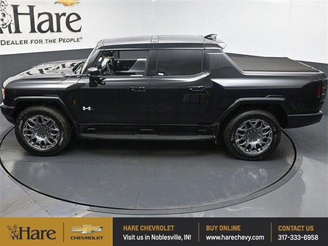Photo of 2024 Black GMC HUMMER EV Pickup