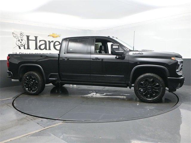 Photo of 2025 Black Chevrolet Silverado 2500