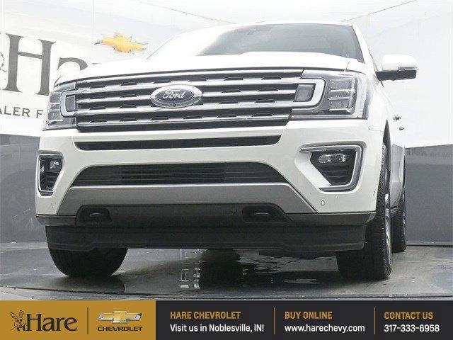 Photo of 2021 White Ford Expedition