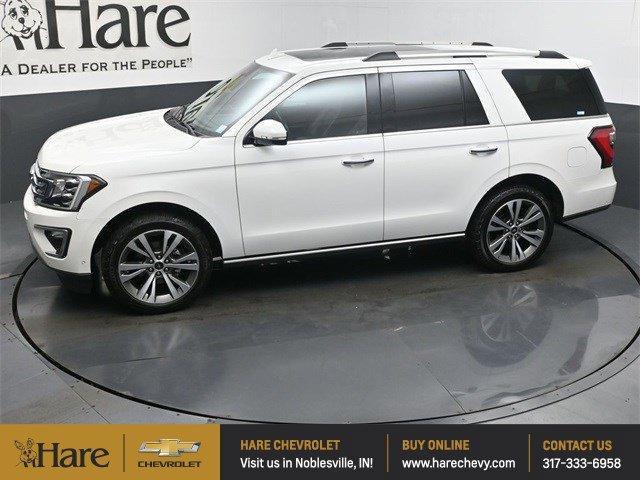 Photo of 2021 White Ford Expedition