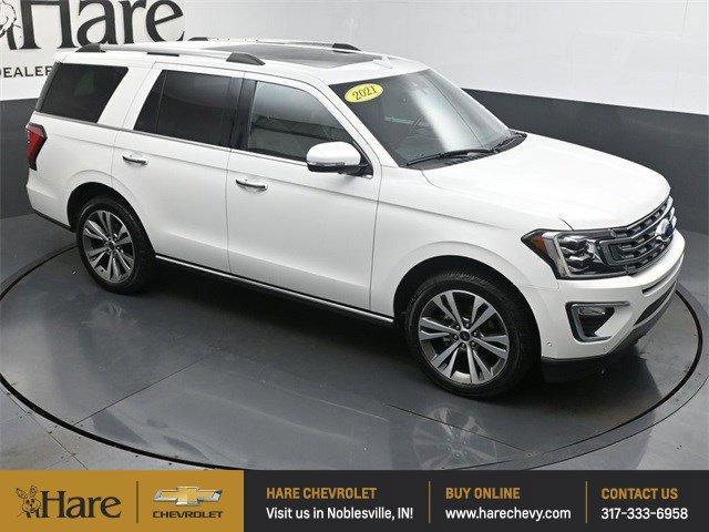 Photo of 2021 White Ford Expedition