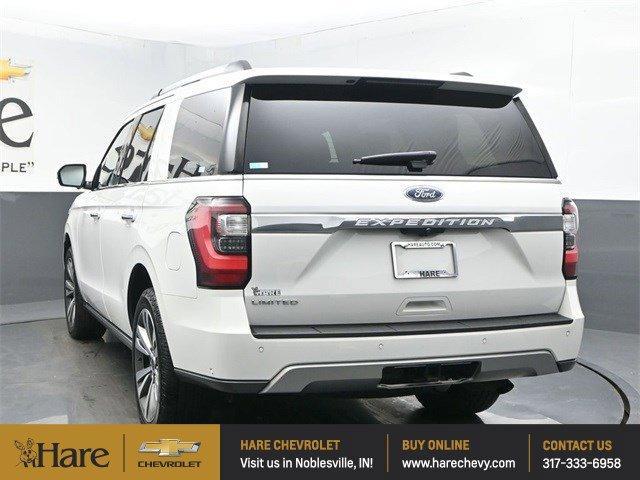 Photo of 2021 White Ford Expedition