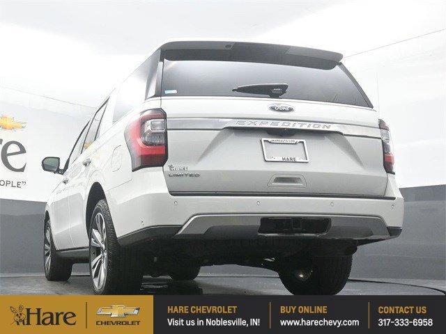 Photo of 2021 White Ford Expedition