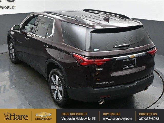 Photo of 2023 Black Cherry Metallic Chevrolet Traverse