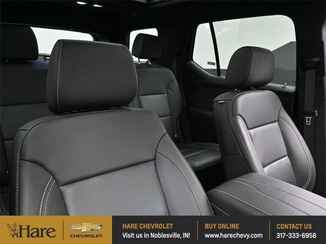Photo of 2023 Black Cherry Metallic Chevrolet Traverse