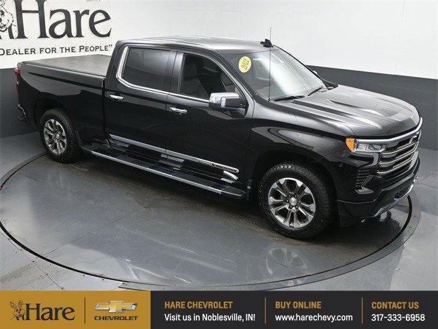 Photo of 2022 Black Chevrolet Silverado 1500