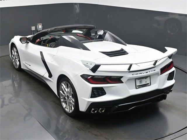 Photo of 2026 Arctic White Chevrolet Corvette