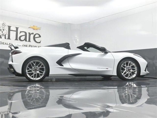 Photo of 2026 Arctic White Chevrolet Corvette