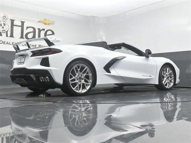 Photo of 2026 Arctic White Chevrolet Corvette