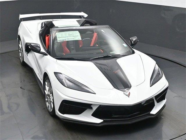 Photo of 2026 Arctic White Chevrolet Corvette