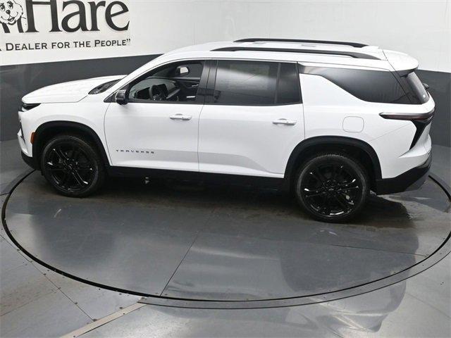Photo of 2026 Summit White Chevrolet Traverse