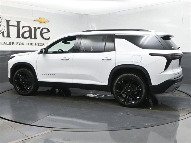 Photo of 2026 Summit White Chevrolet Traverse