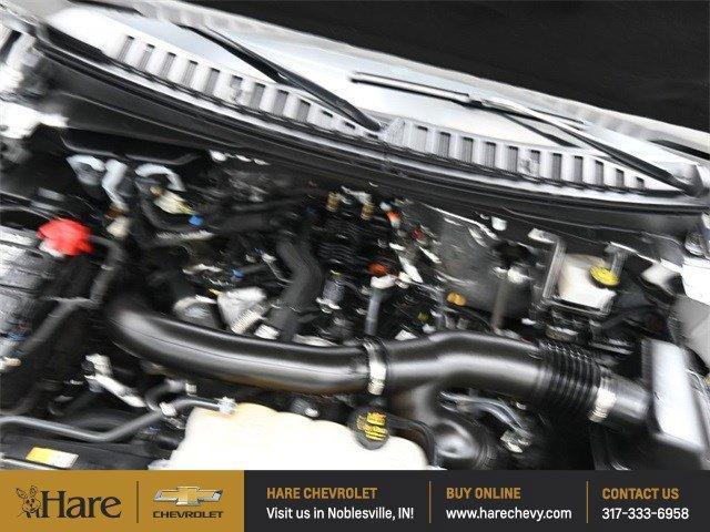 Photo of 2024 Star White Ford Expedition Max