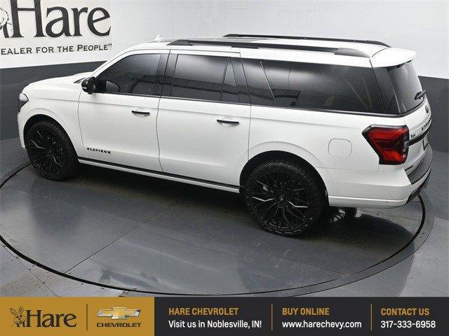 Photo of 2024 Star White Ford Expedition Max