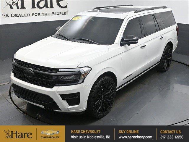 Photo of 2024 Star White Ford Expedition Max
