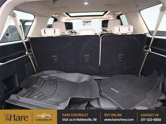 Photo of 2024 Star White Ford Expedition Max