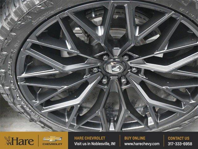 Photo of 2024 Star White Ford Expedition Max