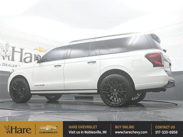 Photo of 2024 Star White Ford Expedition Max
