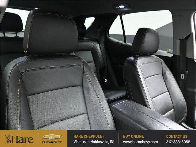 Photo of 2021 Pacific Blue Metallic Chevrolet Equinox