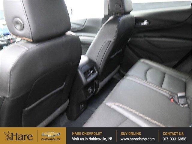 Photo of 2021 Pacific Blue Metallic Chevrolet Equinox
