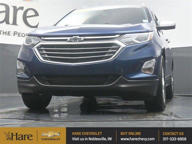 Photo of 2021 Pacific Blue Metallic Chevrolet Equinox