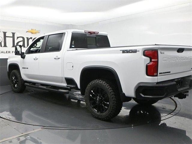 Photo of 2025 Summit White Chevrolet Silverado 2500