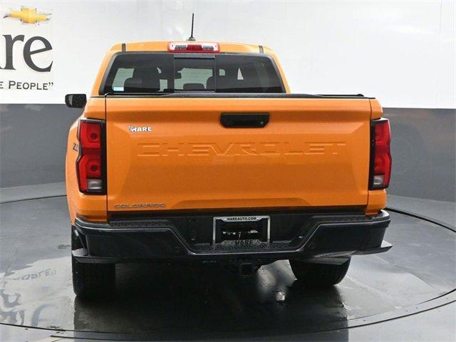 Photo of 2026 Sunrise Orange Chevrolet Colorado