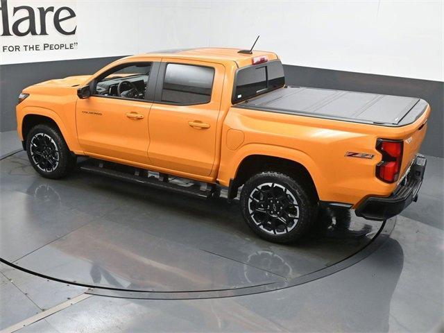 Photo of 2026 Sunrise Orange Chevrolet Colorado