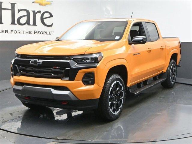 Photo of 2026 Sunrise Orange Chevrolet Colorado