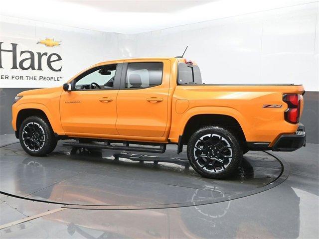 Photo of 2026 Sunrise Orange Chevrolet Colorado