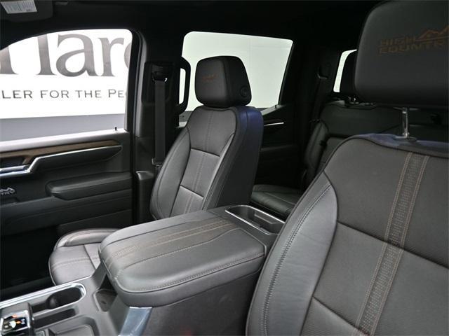 Photo of 2024 Black Chevrolet Silverado 1500