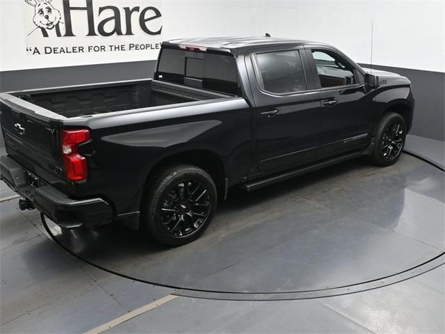 Photo of 2024 Black Chevrolet Silverado 1500
