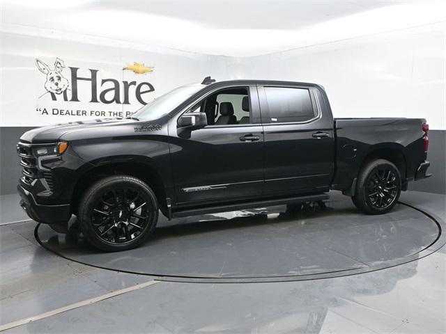 Photo of 2024 Black Chevrolet Silverado 1500