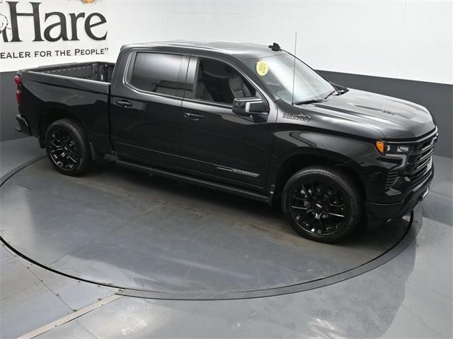 Photo of 2024 Black Chevrolet Silverado 1500