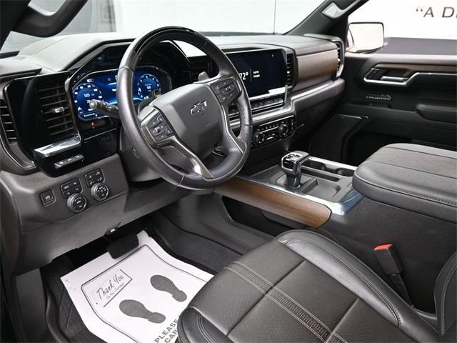 Photo of 2024 Black Chevrolet Silverado 1500