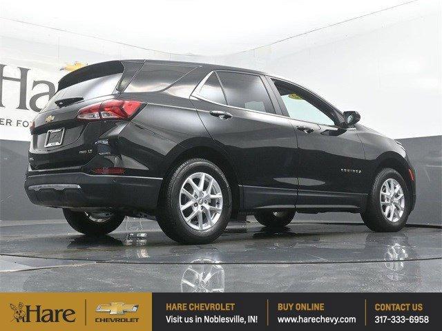 Photo of 2022 Mosaic Black Metallic Chevrolet Equinox
