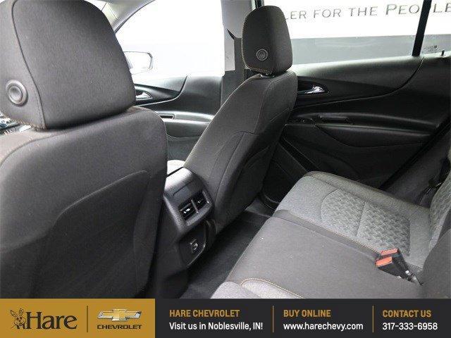 Photo of 2022 Mosaic Black Metallic Chevrolet Equinox
