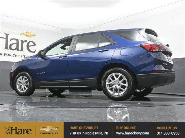 Photo of 2023 Blue Glow Metallic Chevrolet Equinox