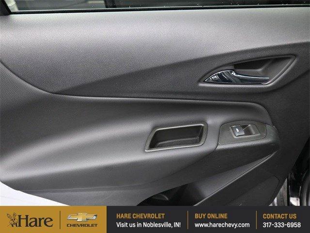 Photo of 2022 Mosaic Black Metallic Chevrolet Equinox